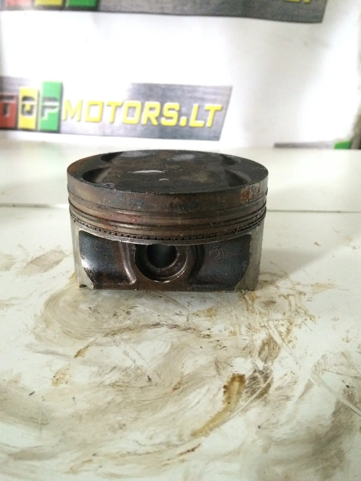 2000 448S2 M62tub44 Bmw 4.4 Petrol V8 Engine Piston 1