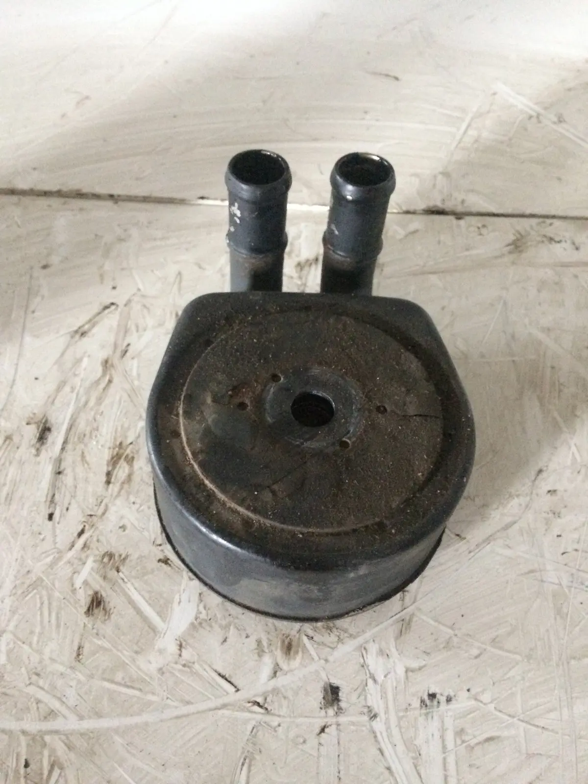 2006 L8 Mazda 1.8 Benzinas Variklio Tepalo Aušintuvas Ffe2-14-700 1