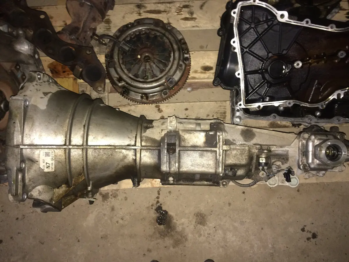 2006 L8 Mazda 1.8 Petrol Gear Box 1