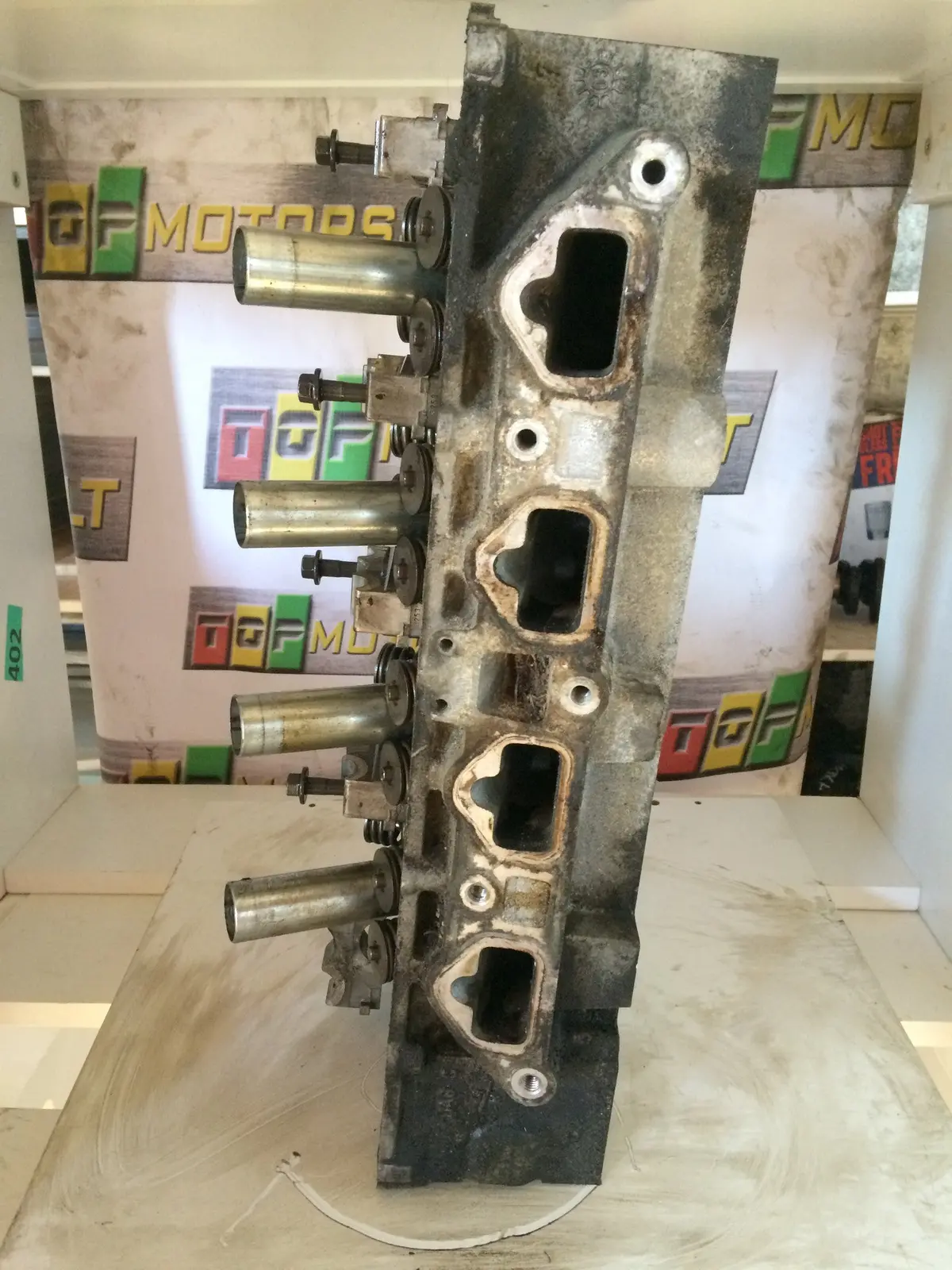 2003 W10b16 Mini 1.6 Petrol Engine Cylinder Head 04777751Ab 2