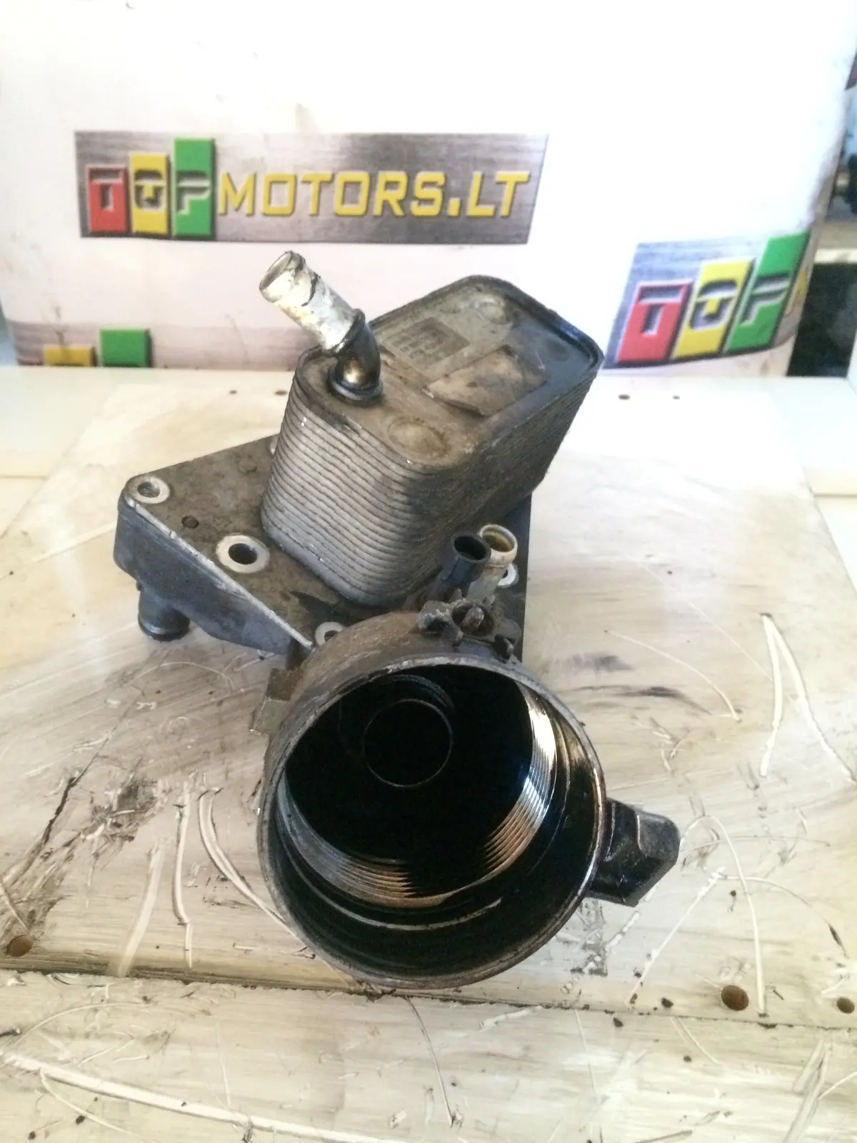 2005 Z19dth Opel 1.9 Cdti Diesel Engine Oil Cooler 5989070241 1
