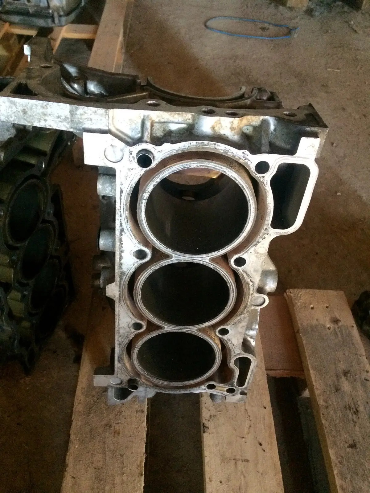 2001 Ez30 H6 Subaru 3.0 Petrol Engine Block 1