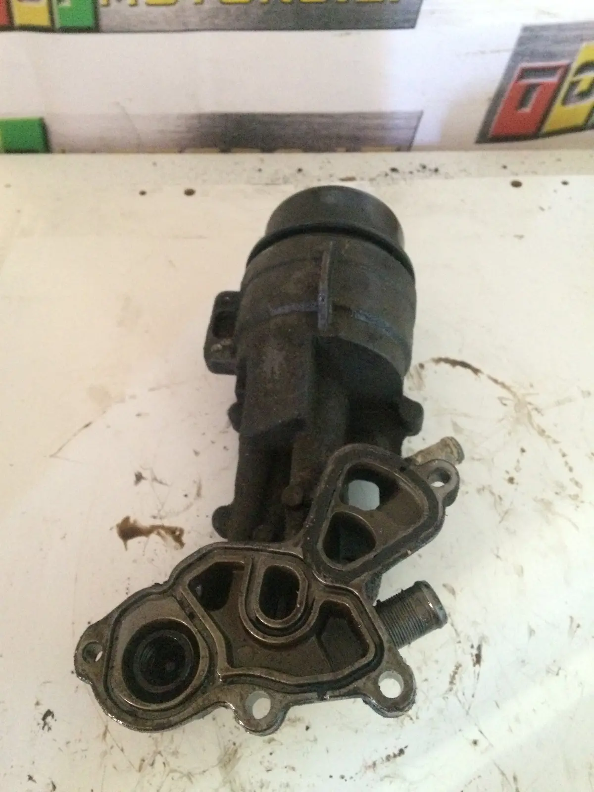 2008 N14 N14b16 5Fx Mini 1.6 Petrol Turbo Engine Oil Filter Housing 2