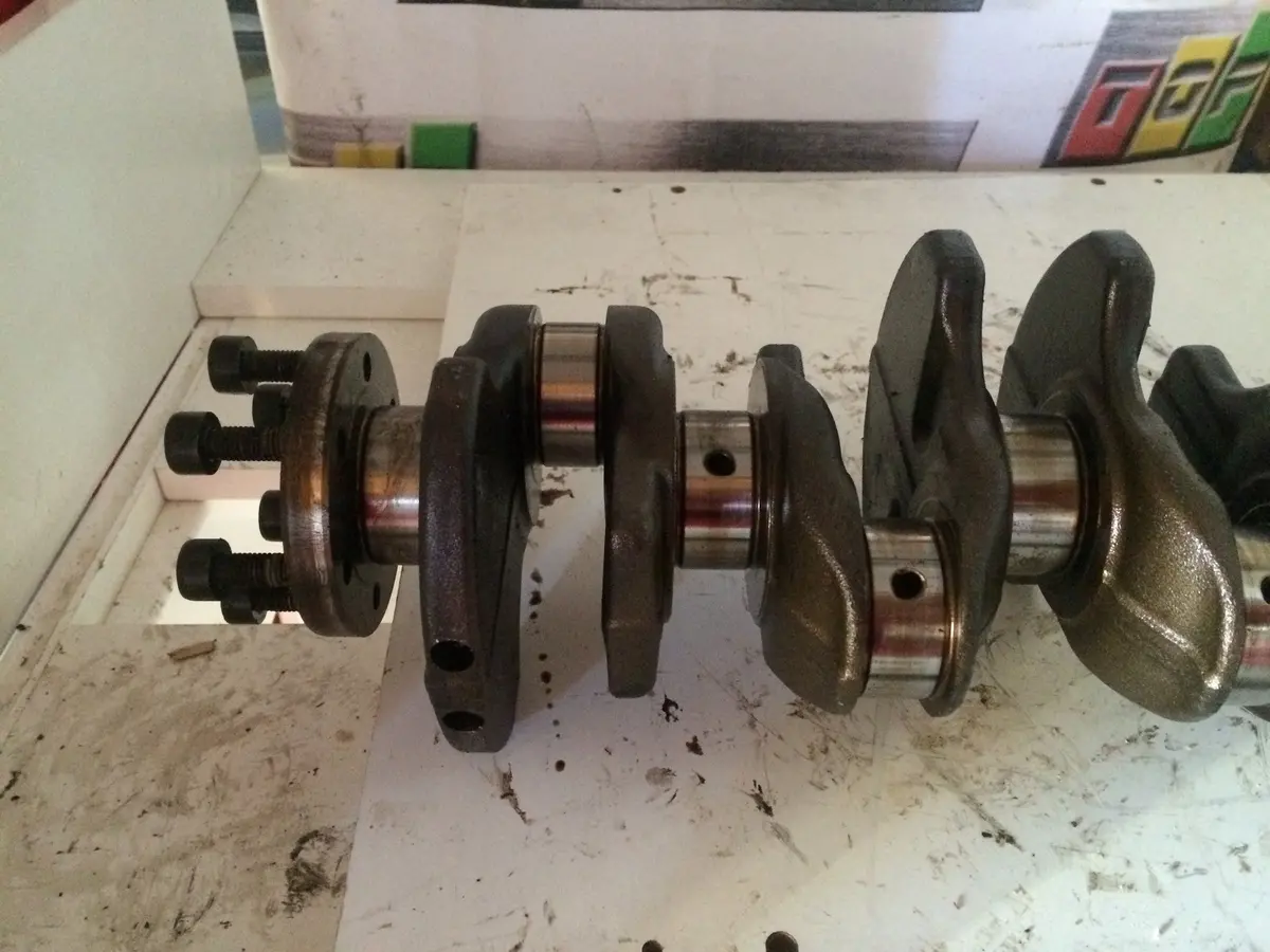 2008 N14 N14b16 5Fx Mini 1.6 Petrol Turbo Engine Crankshaft 2