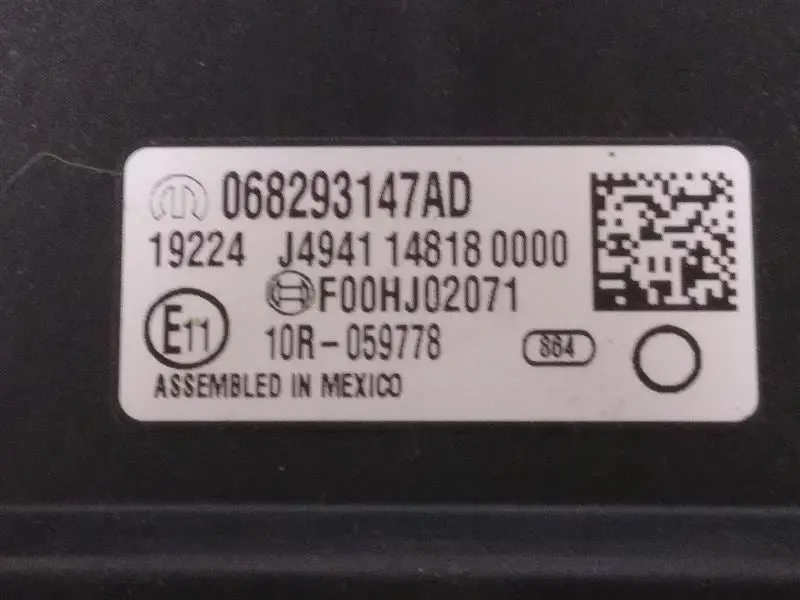 2018 Dodge Ram1500 Network Gateway Module. Part Number 68293147Ad 1