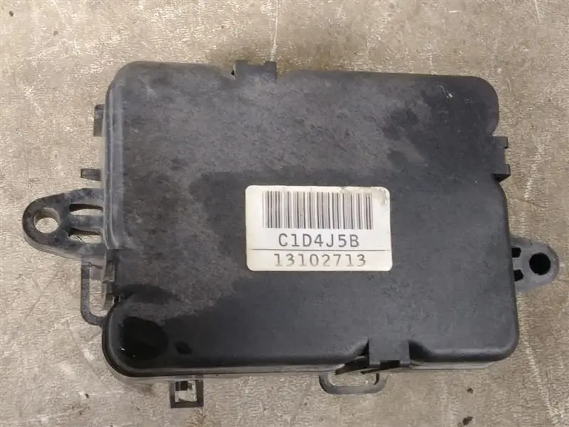 1998 Dodge Ram2500 2 Wheel Abs Module. Part Number 52009710Ae 2