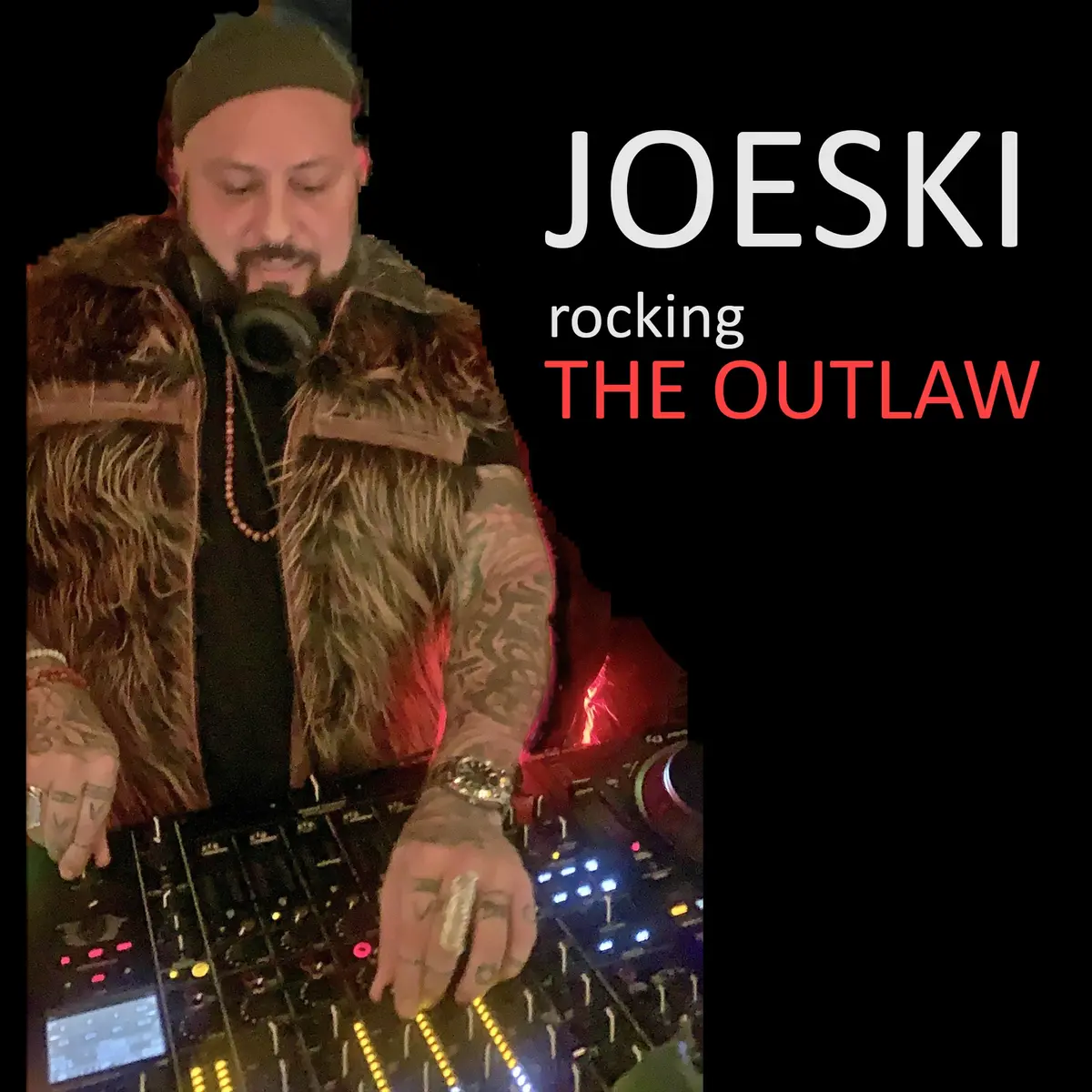 <B>The Outlaw</B><Br>Reversible Fur Utility Vest 1