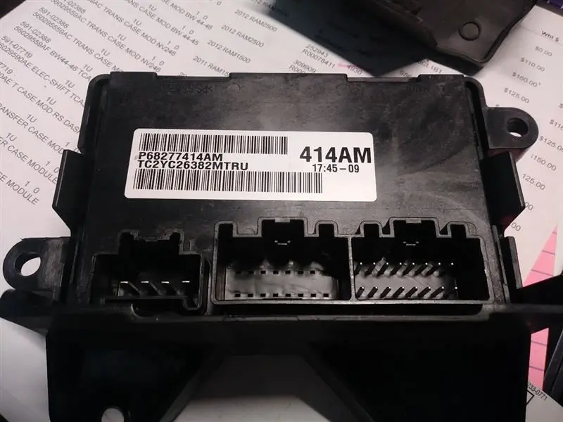 2019 Ram 1500 Trasfer Case Module. Part Number 68277414Am 1