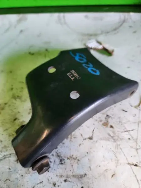 1993 Dodge Ram 250 Diesel Alternator Mounting Bracket. Part Number 3918143 2