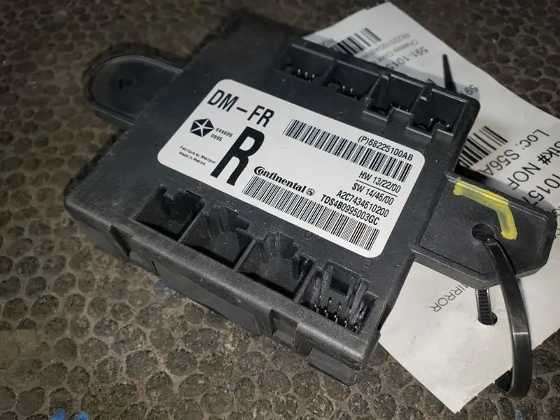 2017 Dodge Ram2500 Passenger Door Module. Part Number 68225100Ab 2