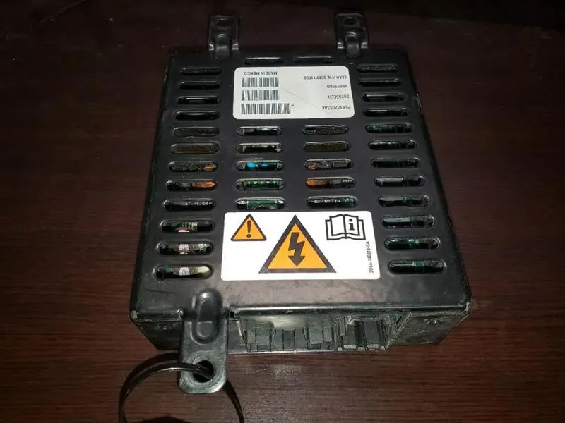 2020 Dodge Ram2500 Power Inverter. Part Number 68302053Ae 1