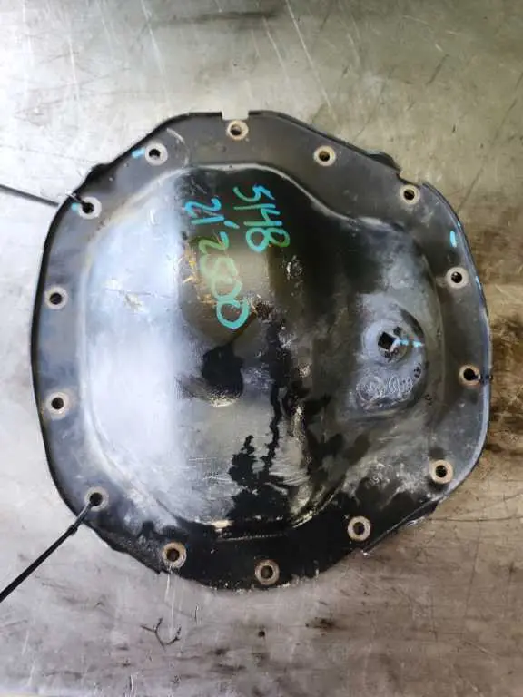 2021 Ram2500 11.5 Inch Ring Gear Rear Differential Cover. Part Number 68458937Ab 1