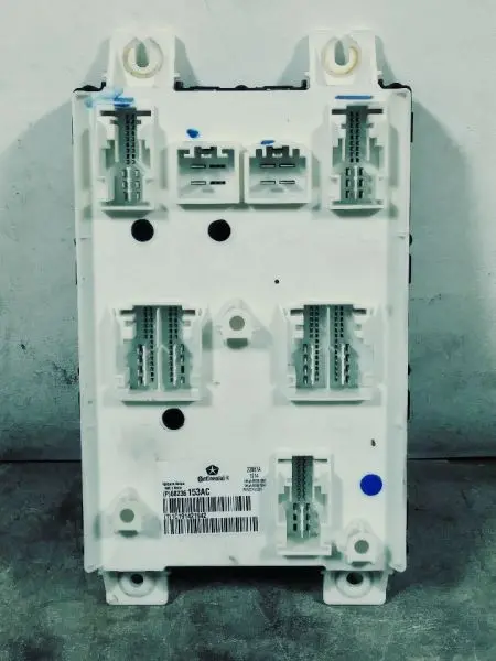 2014 Ram2500 Body Controller Module. (Bcm). Part Number 68236153Ac 1
