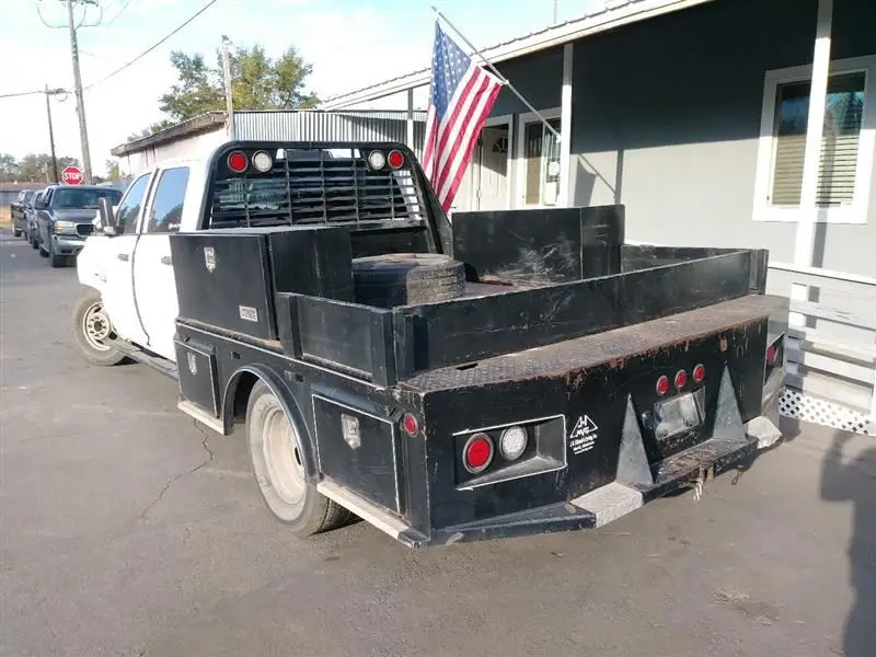 2013 Ram 3500 172.4 Inch Wheelbase. Flat Bed 2