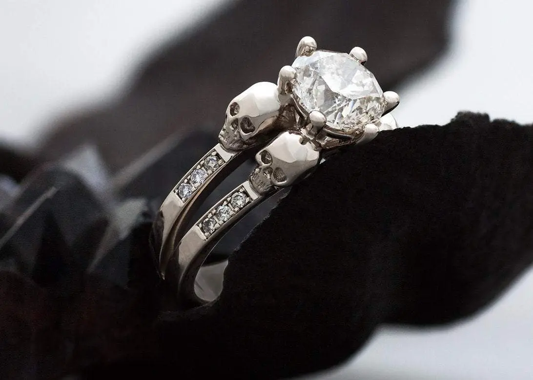 Love Skulls & Diamonds 4