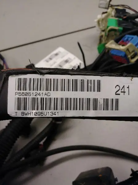 2005 Dodge Ram1500 Headlamp Top Dash Wire Harness. Part Number 56051241Ad 2