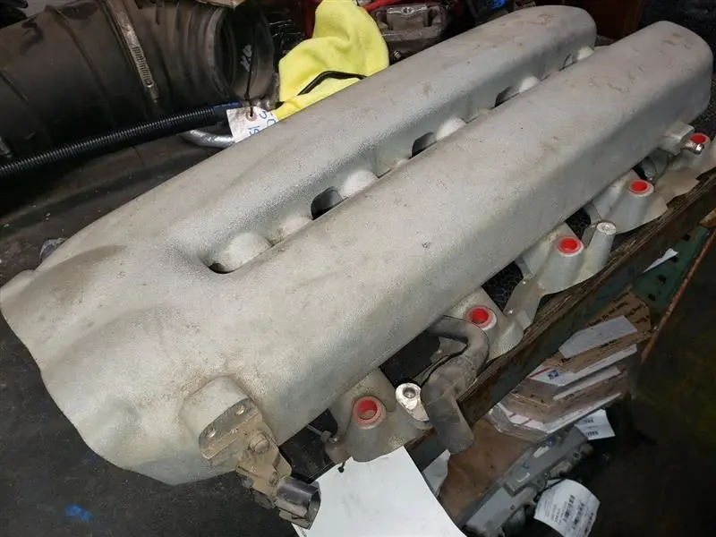 2005 Dodge Ram1500 Srt-10 8.3L V10 Intake Manifold. Part Number 05037192Ae 1