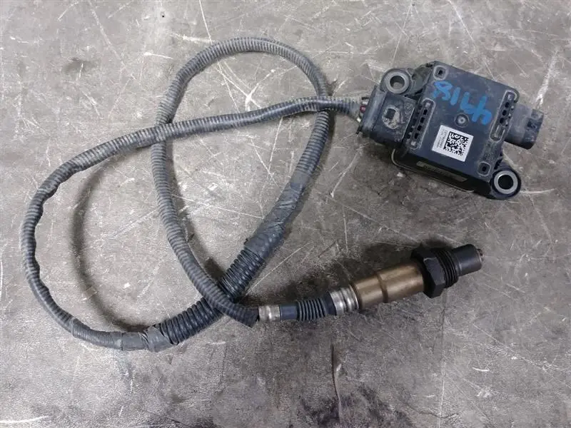 2014 Dodge Ram1500 3.0L Diesel Particulate Sensor. Part Number 68171189Aa 1