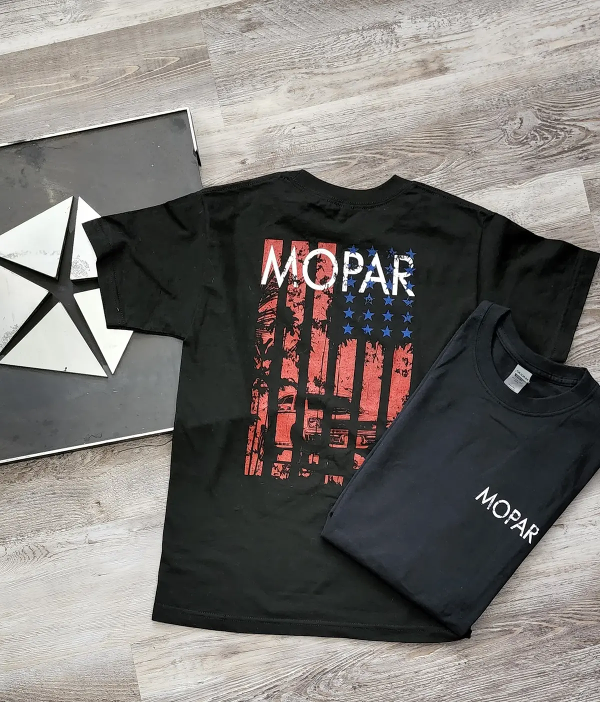 T Shirt Mopar Flag 1