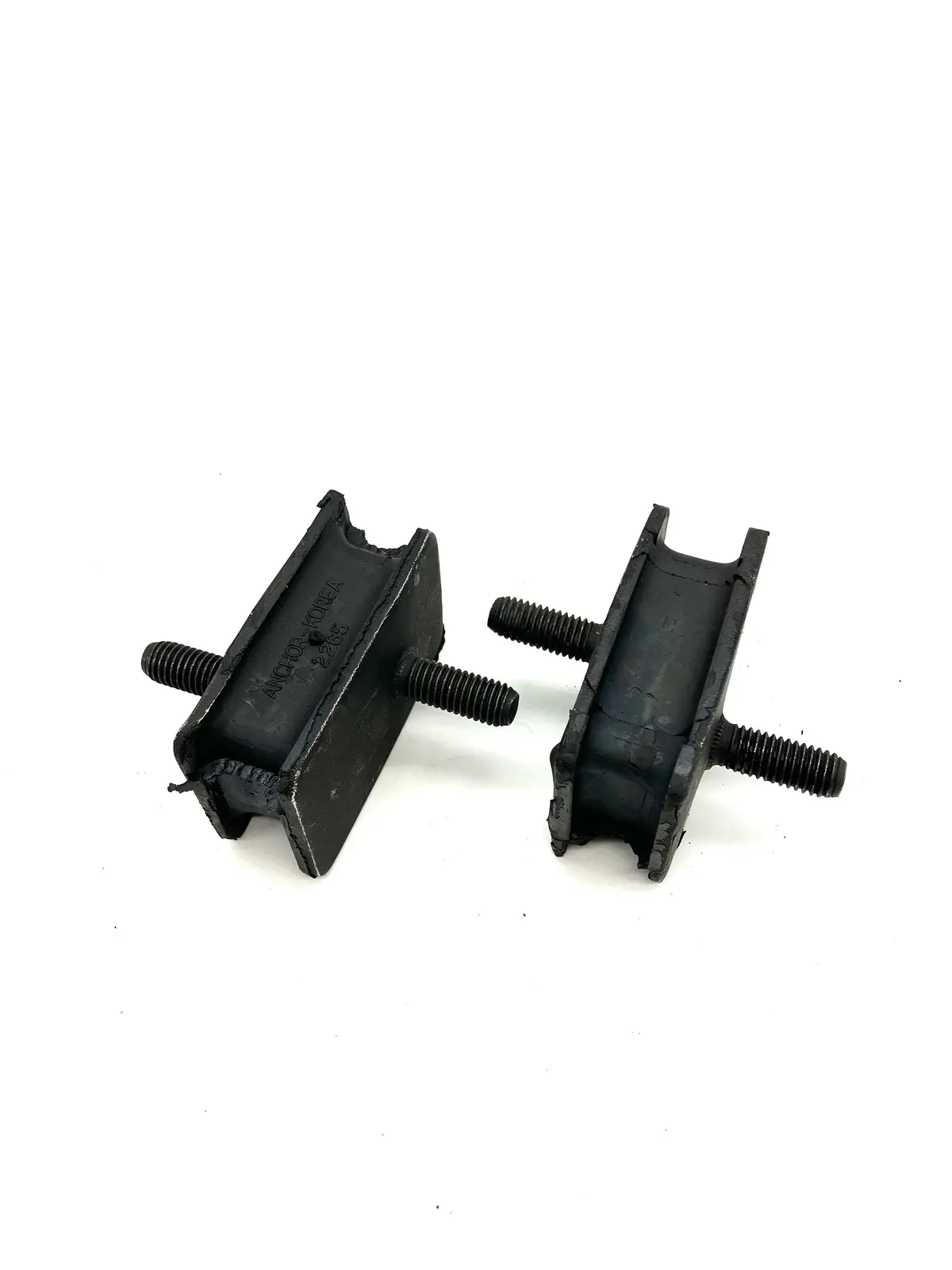 Engine Mounts S/B  72-79 1 5/16 Thick - Pair 1