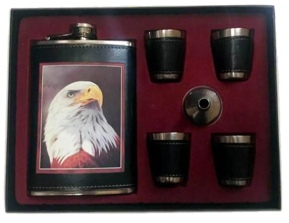 Eagle Head Flask Set W 4 Shot Glasses 1