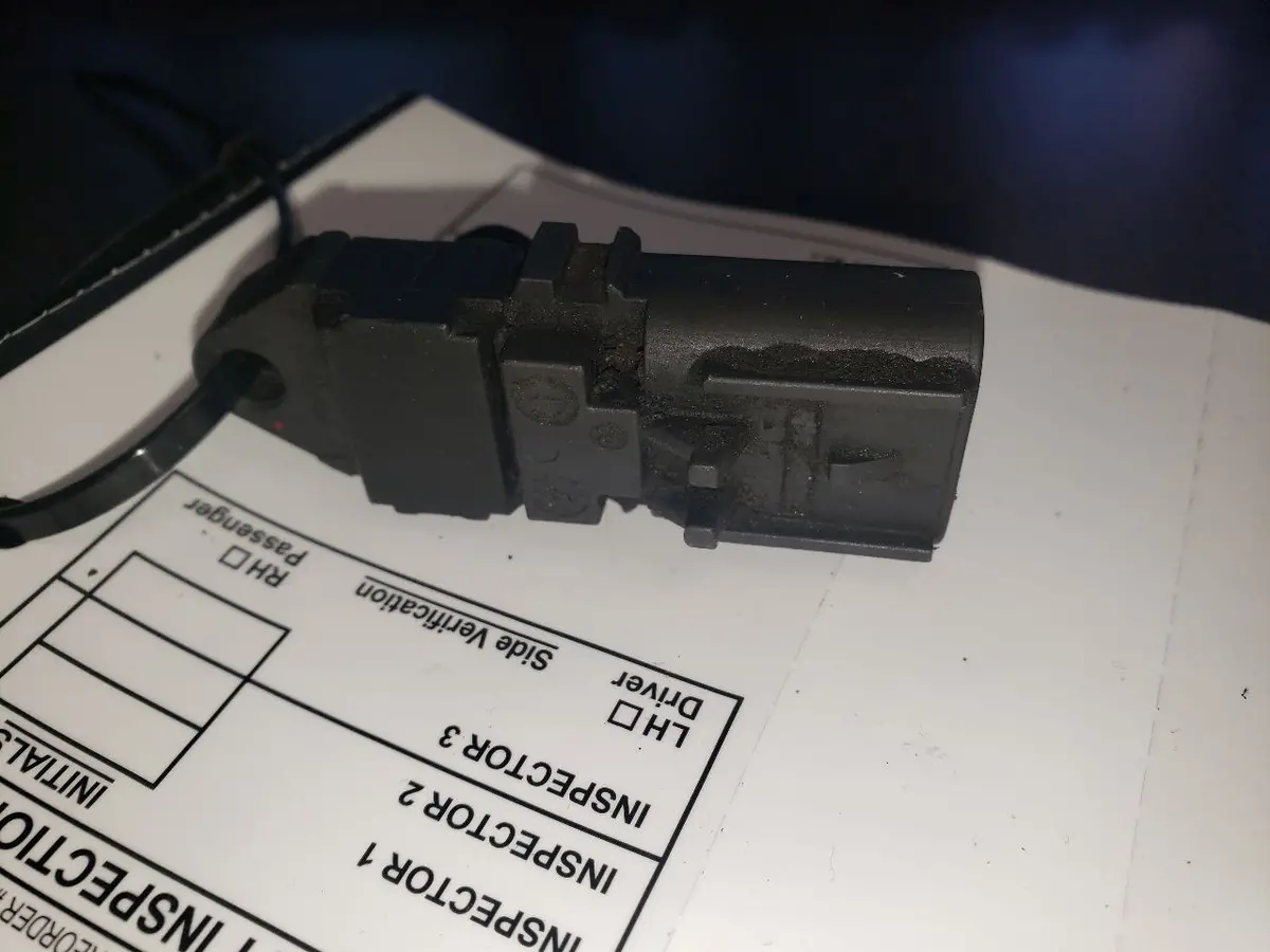 2010 Ram2500 Diesel Crankshaft Position Sensor. Part Number 4984575 2