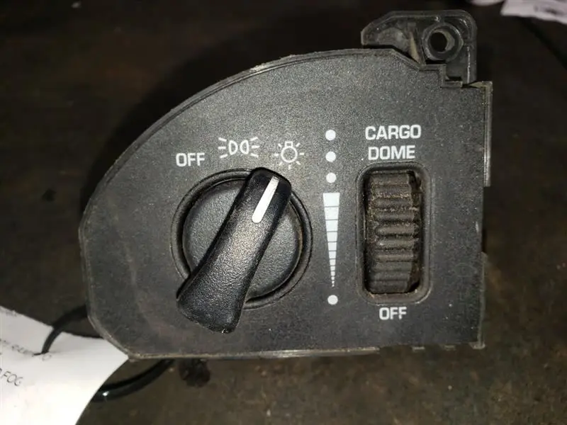 2001 Dodge Ram1500 Headlamp Switch (Non Fog Light). Part Number 56021673Ad 1