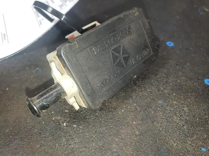 2000 Dodge Durango Brake Lamp Switch. Part Number 5604503Af 1