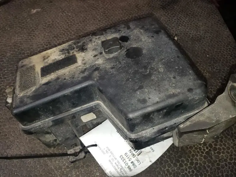 2005 Dodge Ram2500 Diesel Mt Power Distribution Center. Part Number 05026035Ac 1