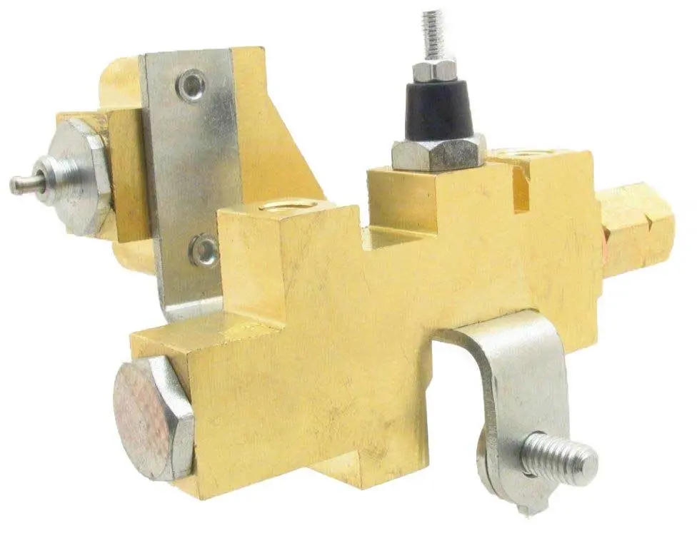 Proportioning Valve 71-72 E & 76 A Body W/ Hold Off 1