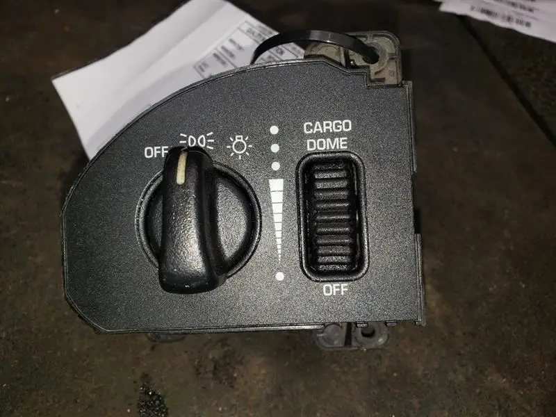 2001 Dodge Ram1500 Headlamp Switch. Part Number 56021673Ad 1
