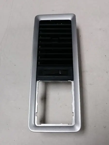 2012 Dodge Ram 1500 Driver Side Dash Vent. Part Number 1Nl91xdvaa. V3 Trim Code 1