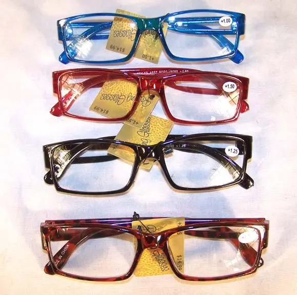Asstorted Plastic Frame Cheeter Readers 1