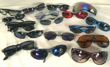 Bulk Lot Assorted Fashion Sunglasses ( 12 Pc Lot ) 1