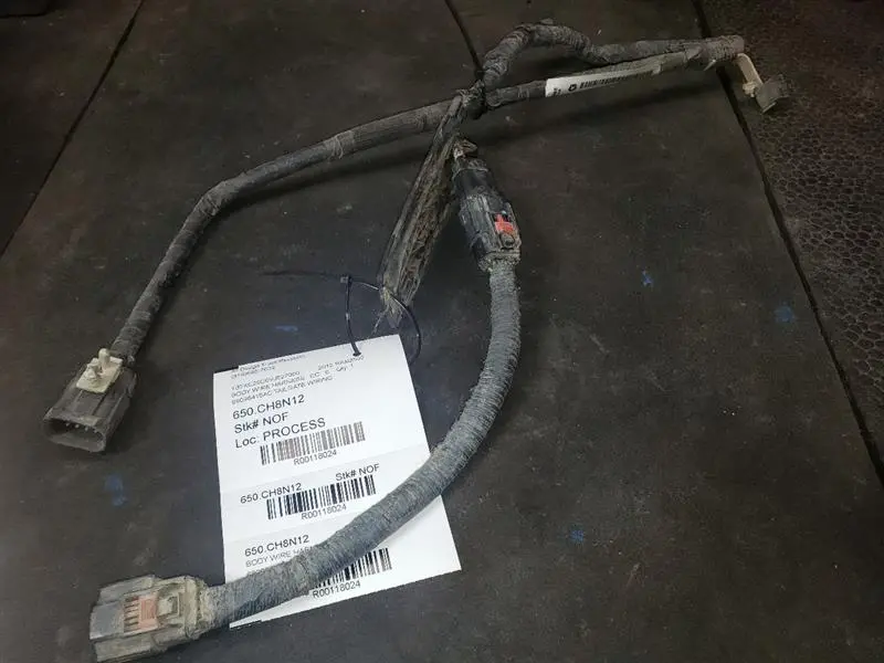 2012 Ram2500 Tailgate Wiring. Part Number 68096415Ac 1