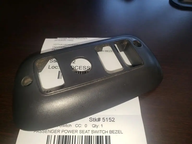 2003 Dodge Ram Passenger Power Seat Switch Bezel. Part Number 836472Ae 1