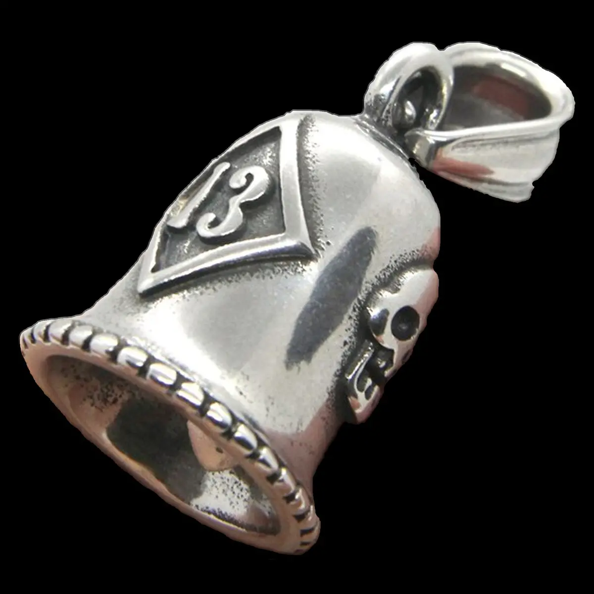 Skull Guardian Bells 1