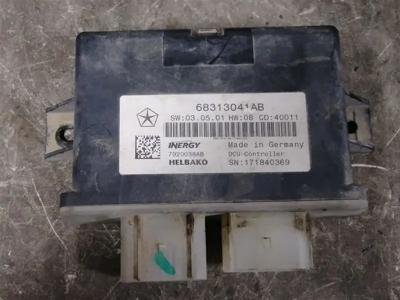 2011 Dodge Ram2500 Diesel Exhaust Fluid (Def) Module. Part Number 68313041Ab 1