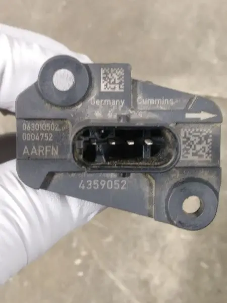 2021 Ram2500 Diesel Mass Airflow Sensor. Part Number 68444077Aa 1