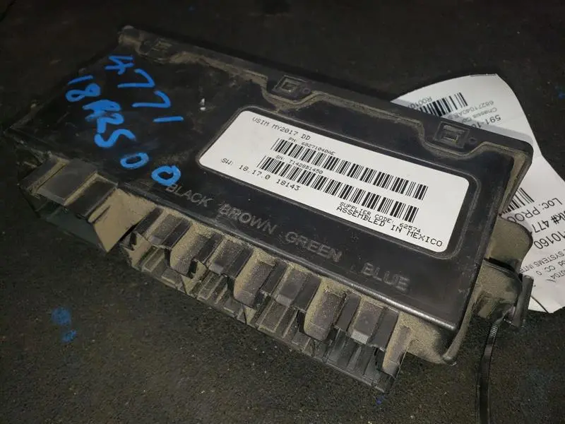 2018 Ram5500 Vehicle Sysytems Interface Module (Vsim). Part Number 68271040Ae 2