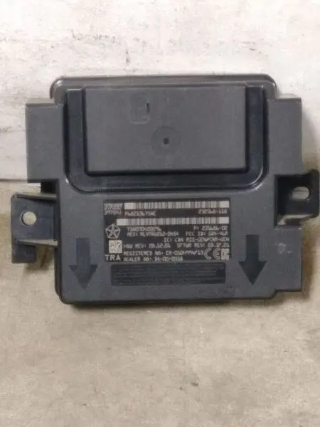 2014 Dodge Ram1500 Receiver Hub Module. Part Number 68213675Ae 1