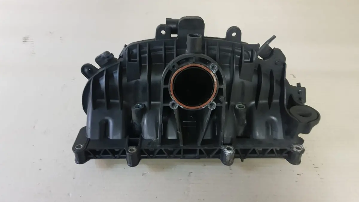 Intake Manifold (Inlet Manifold) For Ford Volvo St 1.6 Petrol Turbo Bm5g-9424-E 1