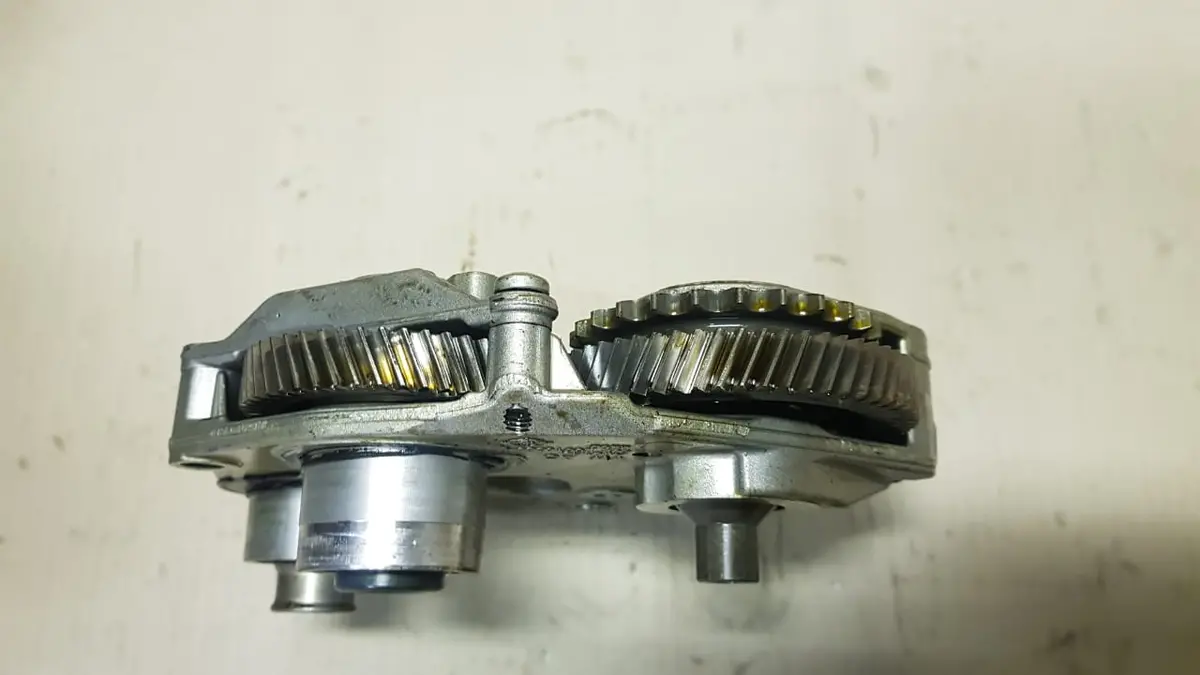 Audi Oil Pump Drive, Part Number: 079109360 Ak|079109361 Ak 2