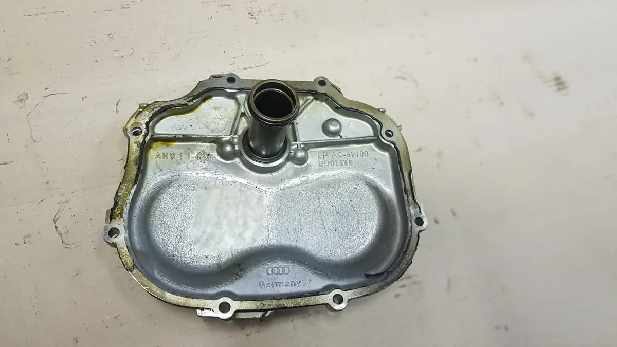 Audi Chain Case Protection Cover, Part Number: 079109285Ab 1