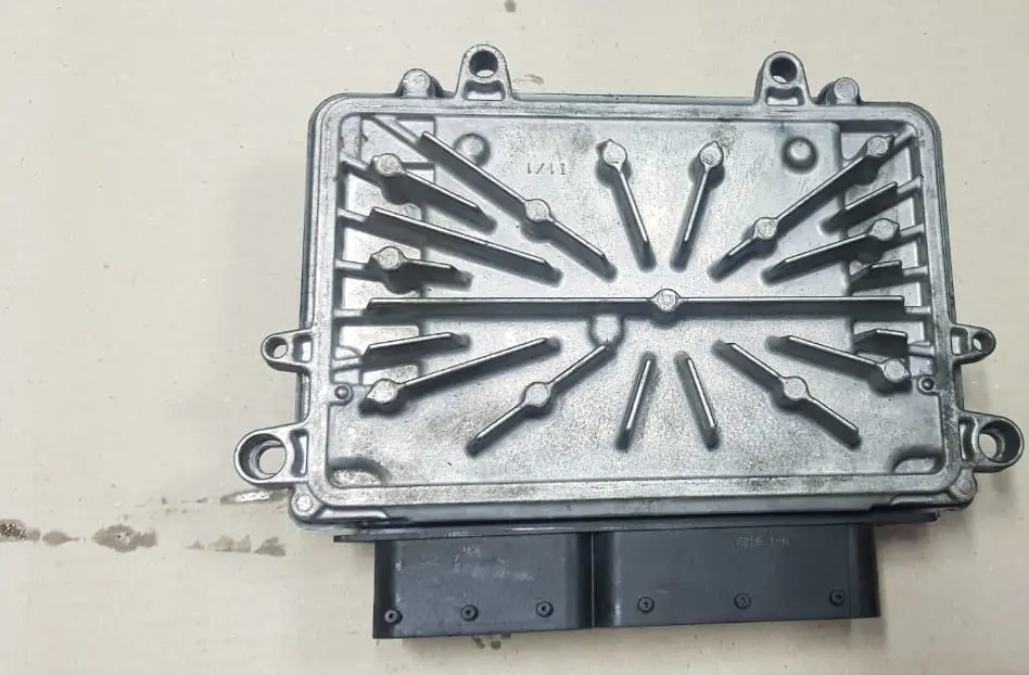 Ford Engine Control Unit (Ecu) 2.5T 6G9n12a650pf 2