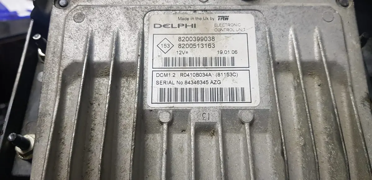 Opel Corsa Ecu 55557934 0261208941 Ay 2