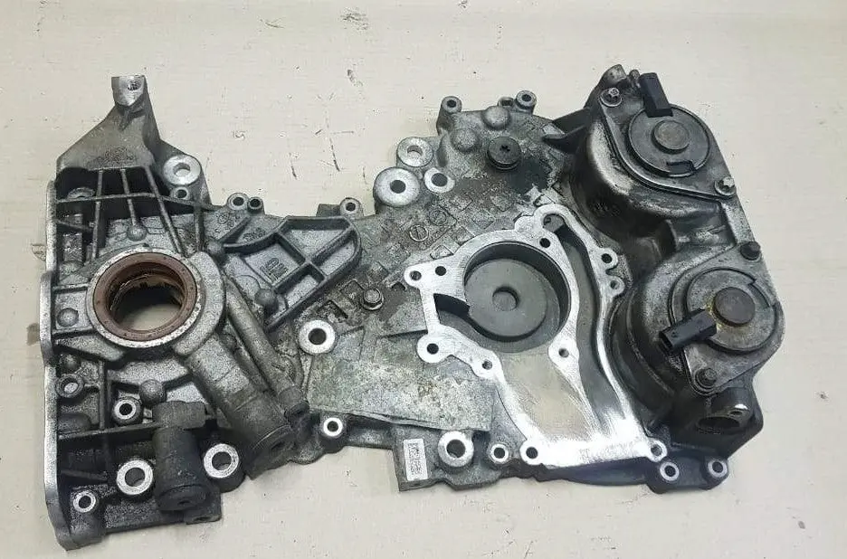 Engine Oil Pump Timing Gear Cover 55562788 1