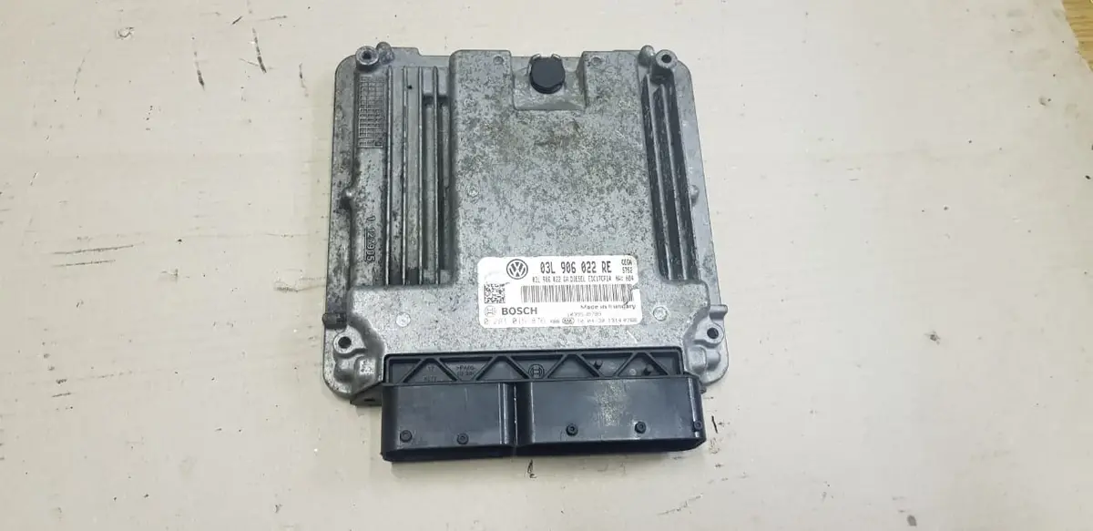 Vw Ecu 0281015876 03L 906 022 Re 1