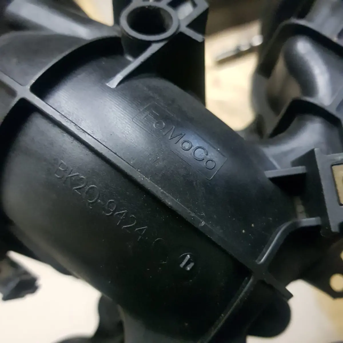Ford Intake Manifold, Bk2q9424cd, 2006-2012 2
