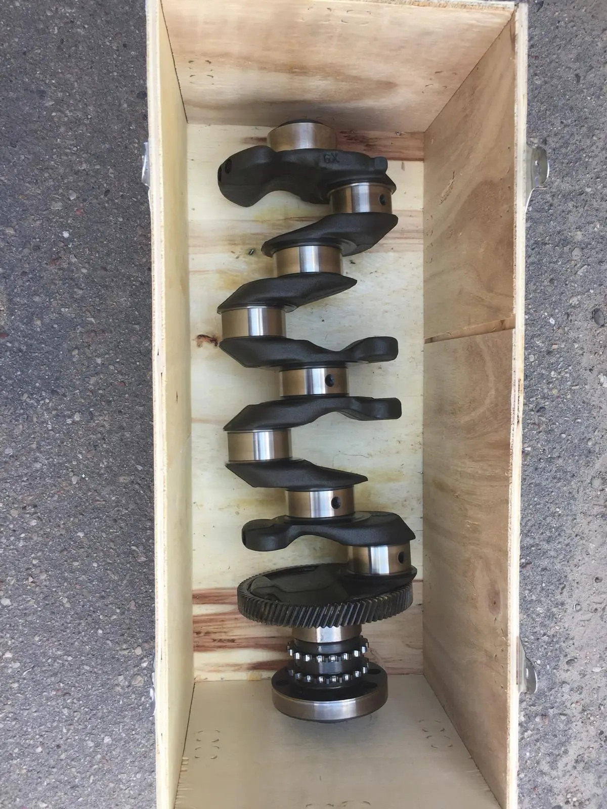 Bmw N47-D20 Crankshaft 1
